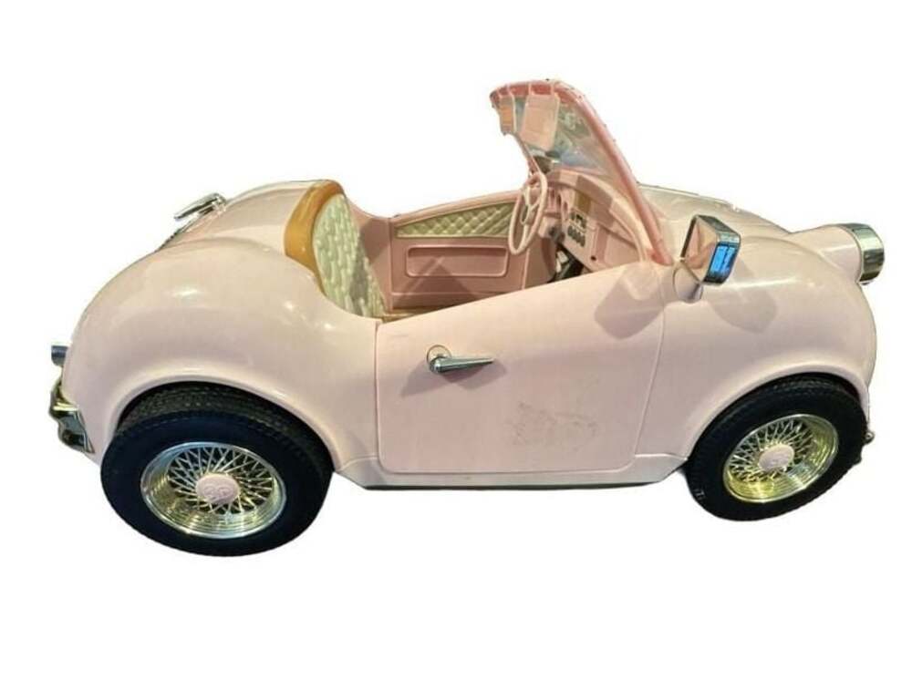 Our Generation In The Driver Seat Retro Cruiser Convertible For 18” Doll - Pink